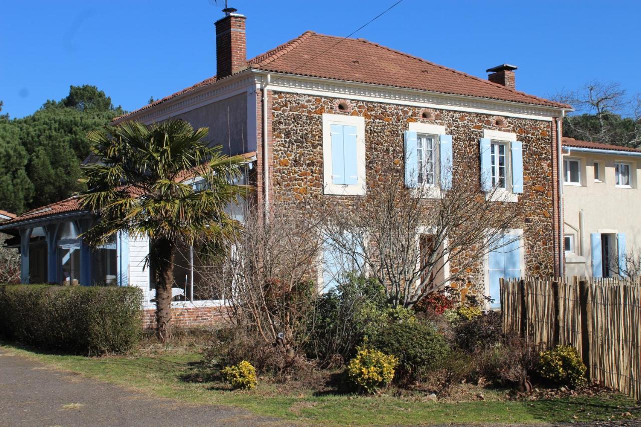 La Pinede Du Cheou, Piscine, Logement Independant, Parking, Draps, Wifi Fibre Mimizan Exterior photo